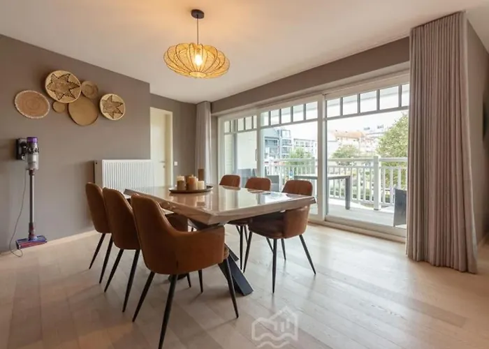 Modern Gemeubeld En Luxueus Ingericht Apartamento Blankenberge